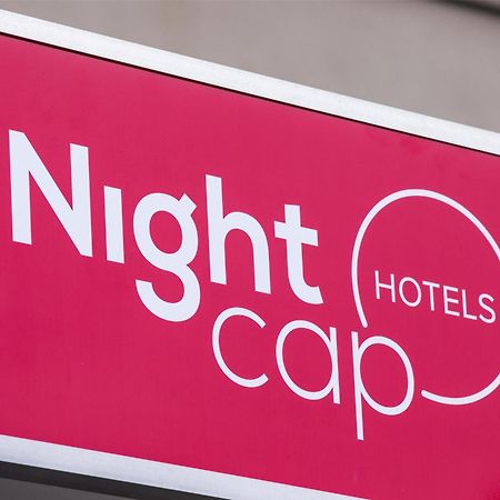 Nightcap At Chester Hill Hotel Банкстаун Экстерьер фото