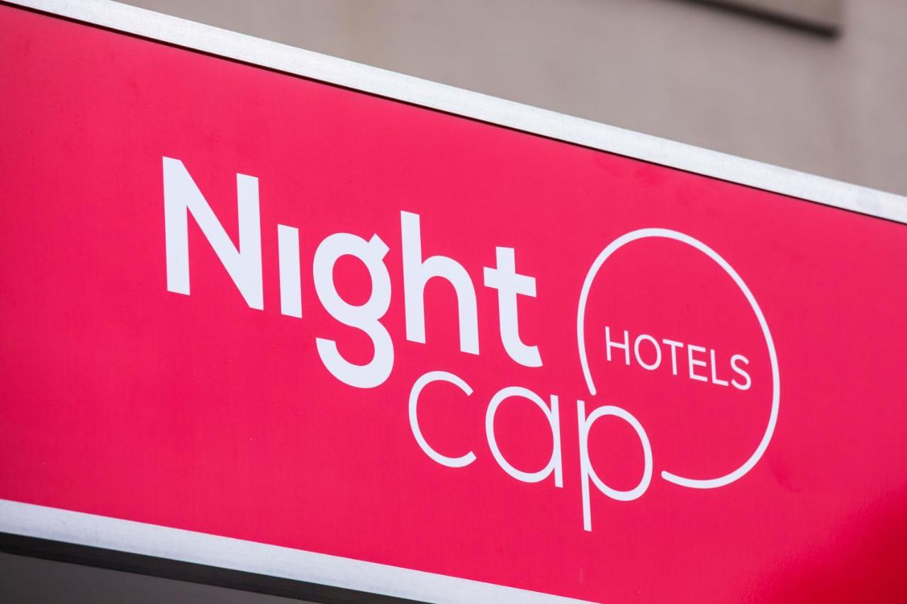Nightcap At Chester Hill Hotel Банкстаун Экстерьер фото